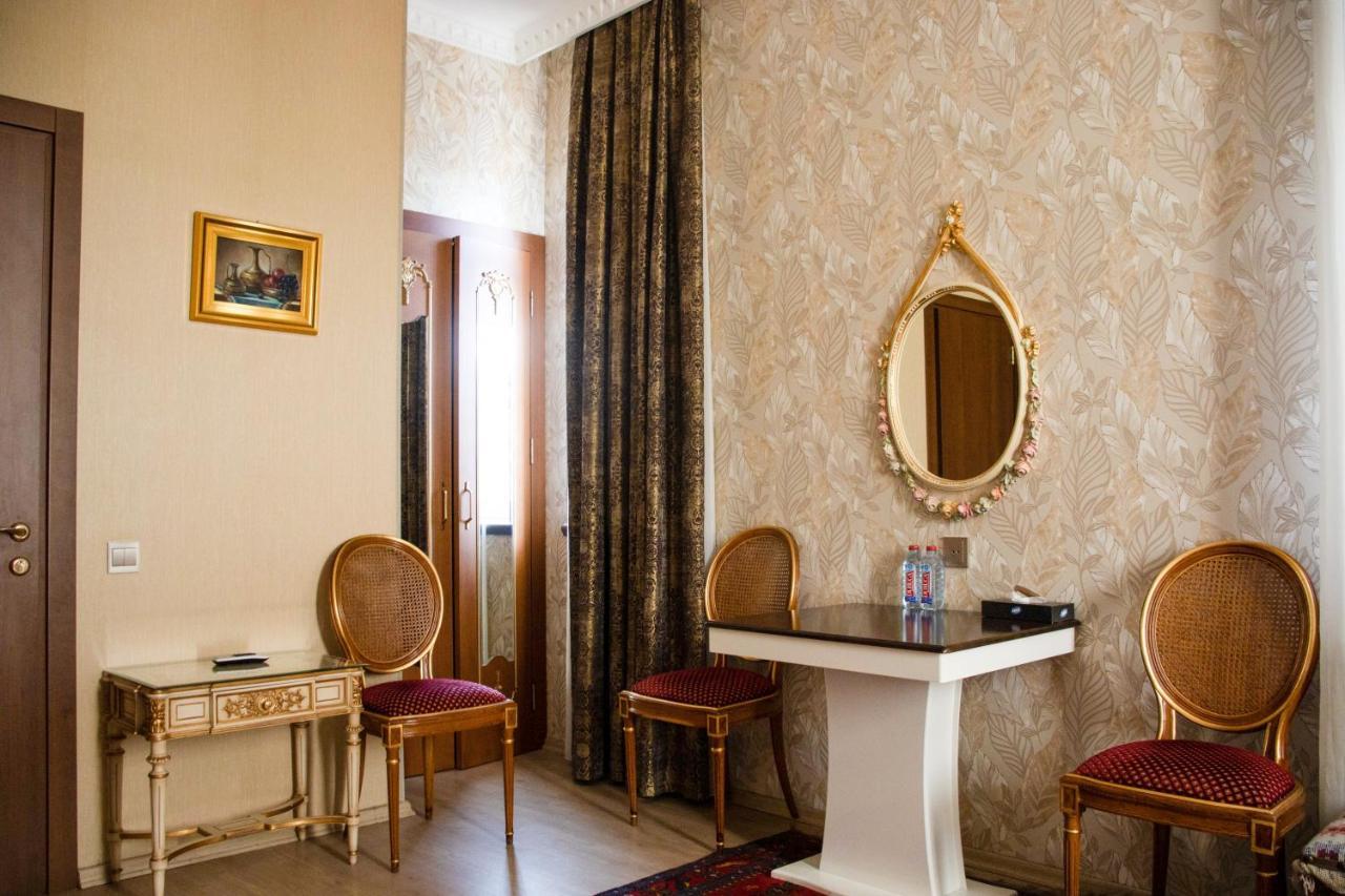 La Casa Old City Hotel Baku Bagian luar foto